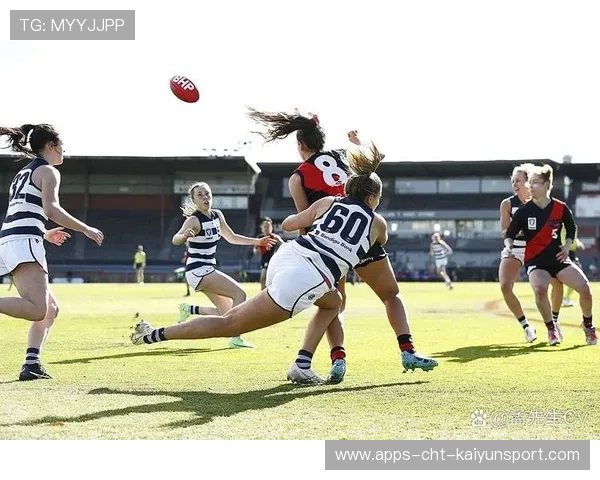 枫叶军团七人制橄榄球比赛精彩瞬间回顾,7人制橄榄球位置介绍