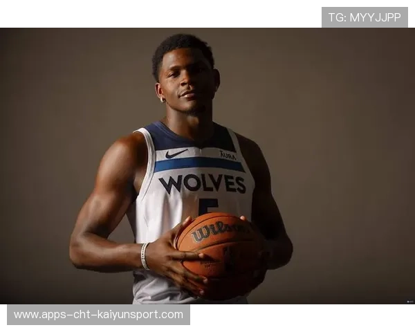 森林狼爱德华兹入选全明星展现新生代霸气